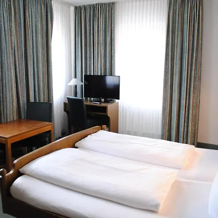 Hocher Hotel&cafe Hotel