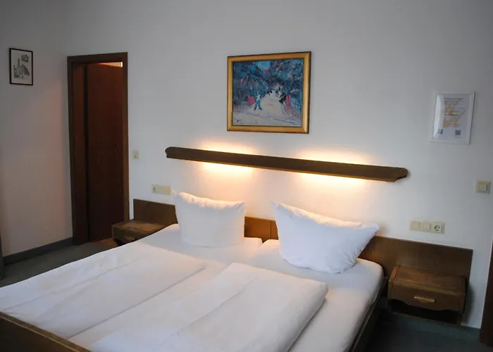 & Cafe Goeller 罗滕堡