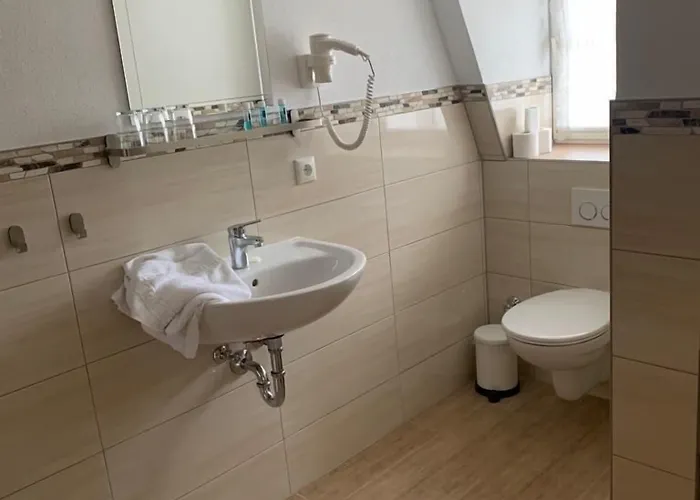 & Cafe Goeller 酒店 罗滕堡