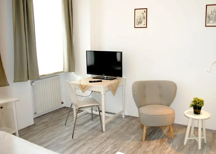 & Cafe Goeller Hotel 2*